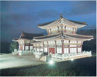 Temple for ritual in Mausoleum of King Tongmyong Temple for ritual in Mausoleum of King Tongmyong