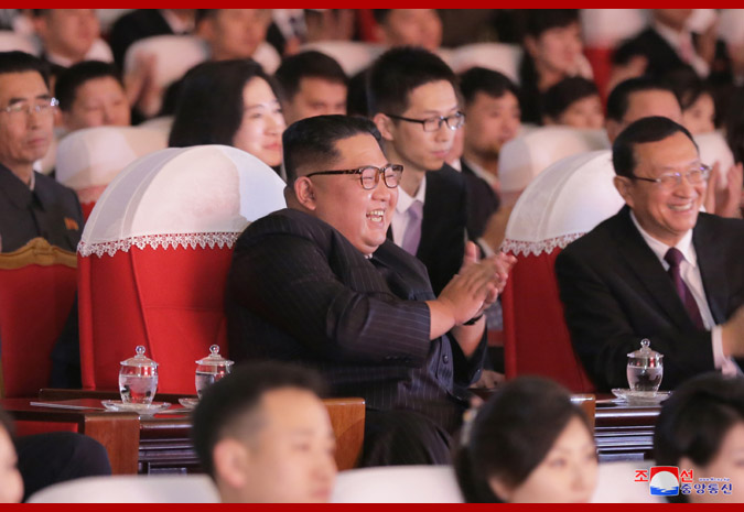 Supreme Leader Kim Jong Un Enjoys Joint Performance Given by Artistes of DPRK and China