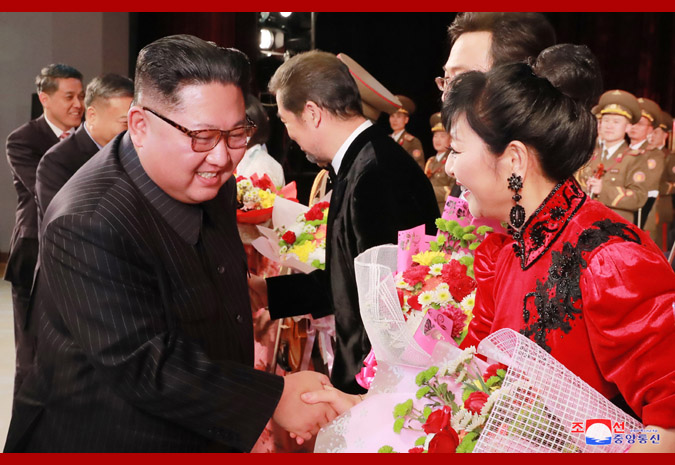 Supreme Leader Kim Jong Un Enjoys Joint Performance Given by Artistes of DPRK and China