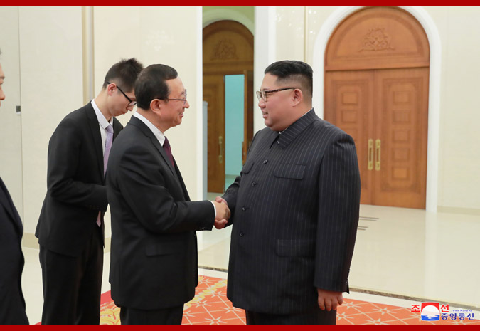 Supreme Leader Kim Jong Un Enjoys Joint Performance Given by Artistes of DPRK and China