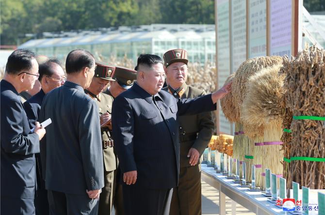 경애하는 최고령도자 김정은동지께서 조선인민군 제810군부대산하 1116호농장을 현지지도하시였다