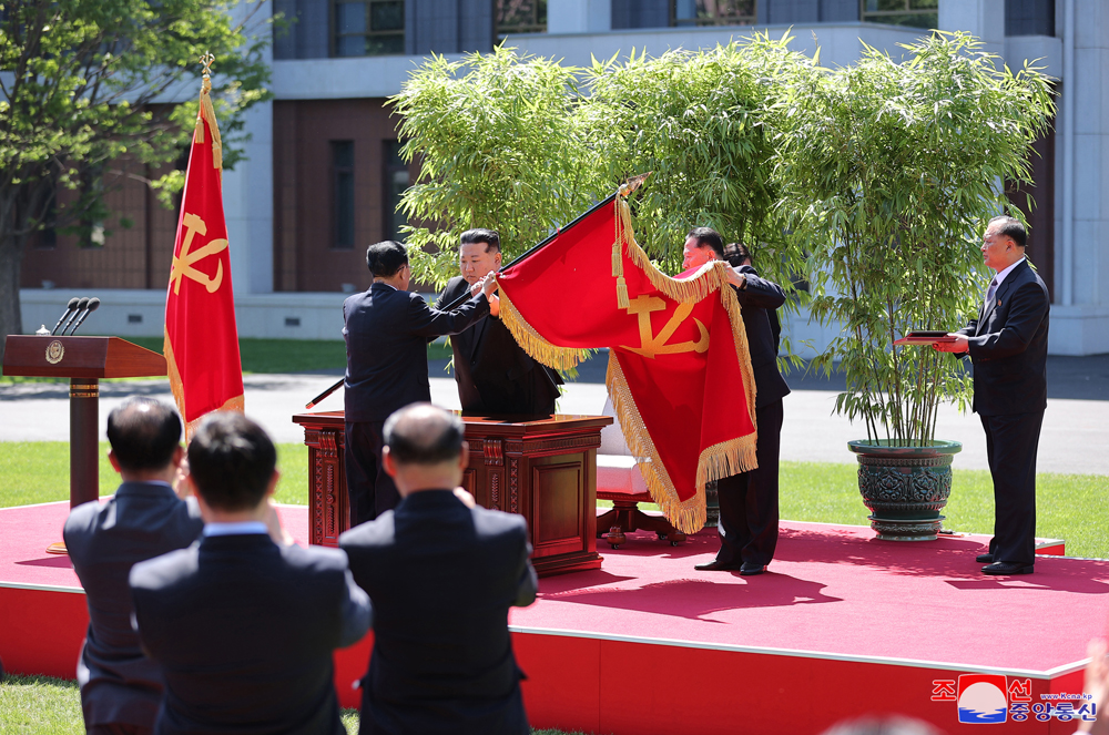 New School Year Opening Ceremony Held at WPK Central Cadres Training School with Splendor Respected Comrade Kim Jong Un Makes Address and Inspects First Lecture