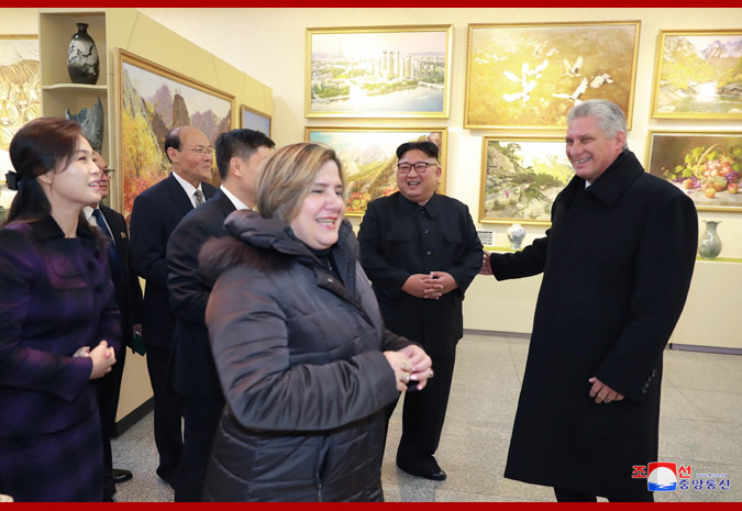 Miguel Mario Diaz-Canel Bermudez Visits Mansudae Art Studio