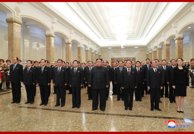 Supreme Leader Kim Jong Un Visits Kumsusan Palace of Sun