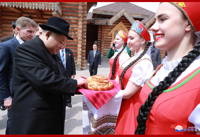 Supreme Leader Kim Jong Un Invited to Luncheon Hosted by Governor of Maritime Territory