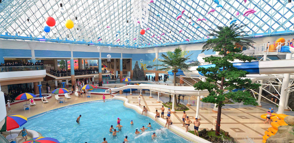 인민을 위하여 한평생을 바치신 위대한 수령